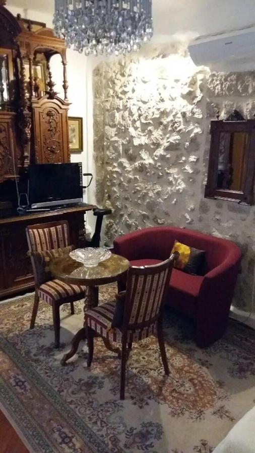 Guest house Mirella 3*