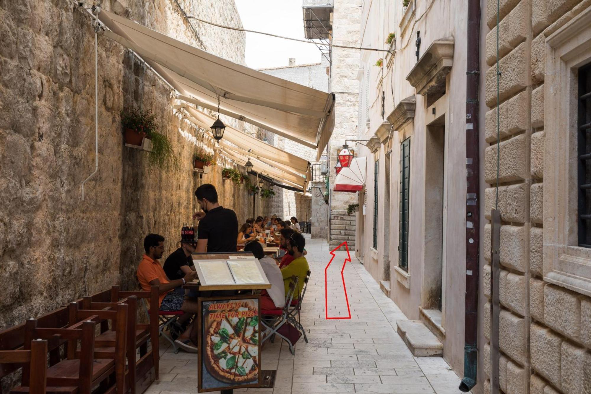 Mirella Dubrovnik